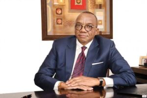 CAMEROON BUSINESS FORUM 2026 : LES 7 OBSERVATIONS ET 3 EXIGENCES CHOC DE CÉLESTIN TAWAMBA AU GOUVERNEMENT